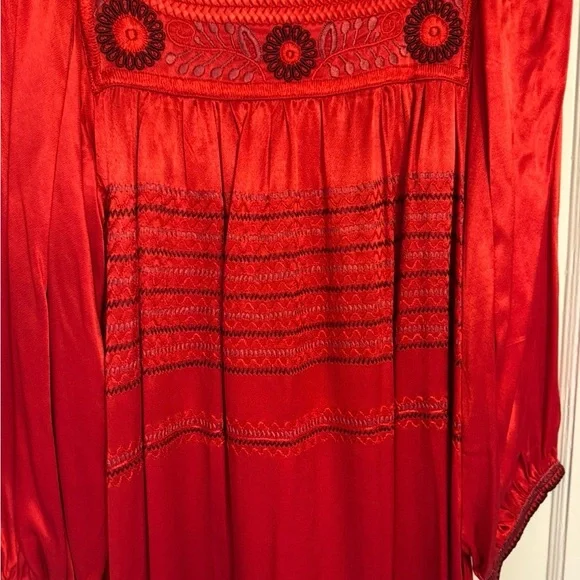 Mi Golondrina Satin Dress - Picture 5 of 7